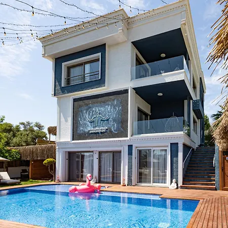 Mistral Alacati